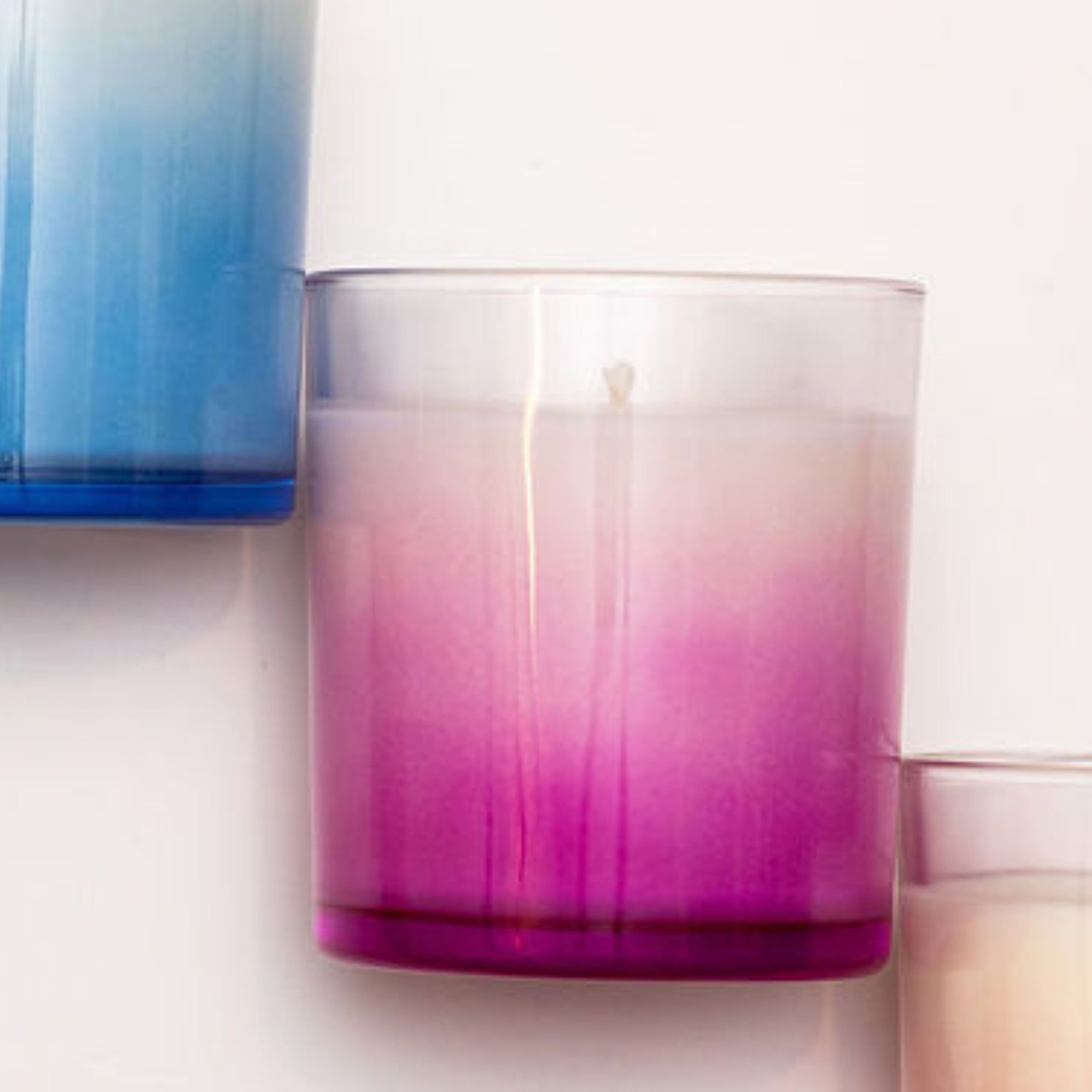 PROUD CANDLE
