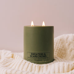 SWEATERS & SCARECROWS CERAMIC CANDLE